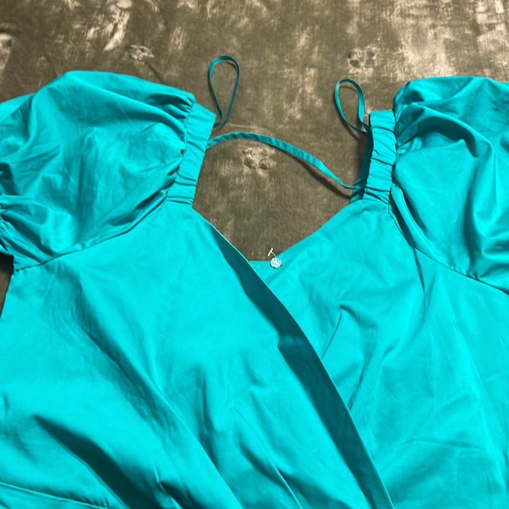 Shirt - Picture 3 of 6